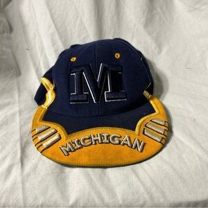 Vintage y2K 90s University of Michigan hat